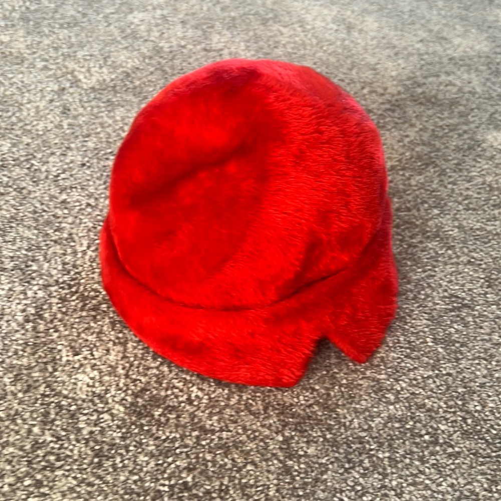 Vintage fur hat